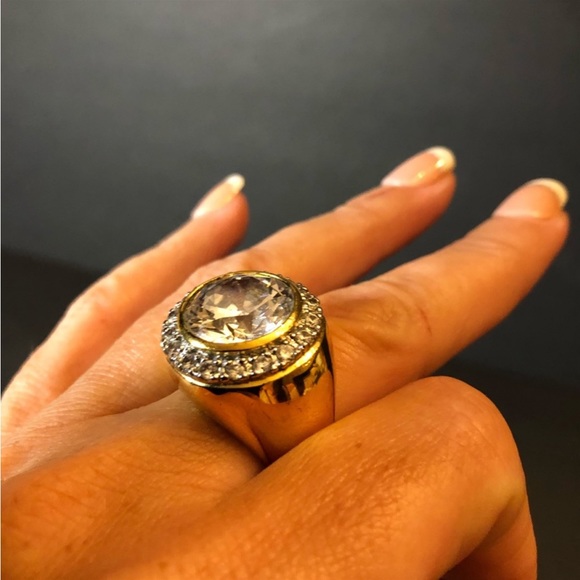 St. John Cocktail Ring - Picture 3 of 6